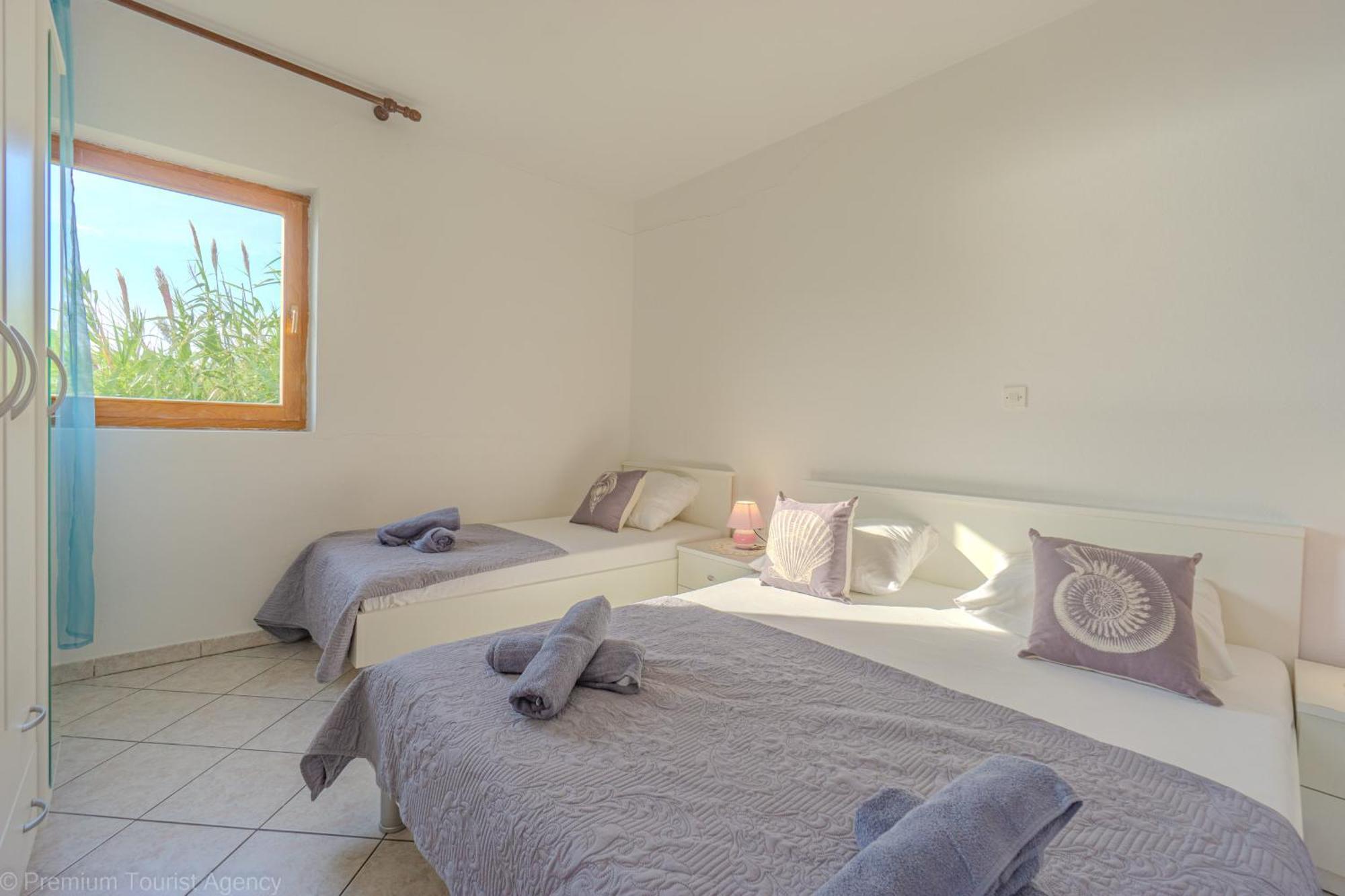 Ferienwohnung Bepic Quiet Location On A Beautiful Bay Metajna Exterior foto